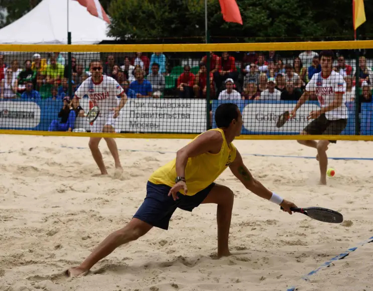 Beach Tennis