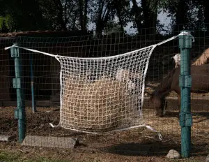 Net for small mobile feeding trough, 80x90 cm - cod.CV0001