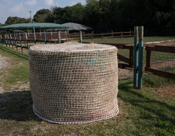 Net for small bale handlers, mesh from 50 mm Ø 140x150