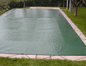 Swimming pool covering tarpaulin in PE 230 economy gr with eyelets - cod.PI230VO