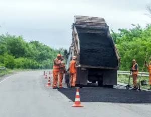 Bituminous and high-temperature materials tarpaulin lorry cover. Black. Round eyelets 17 mm - cod.CBHTN-17T