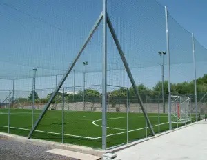 Fencing and safety nets