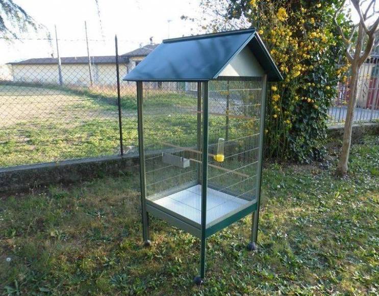 Square aviary size 60x60x160 cm