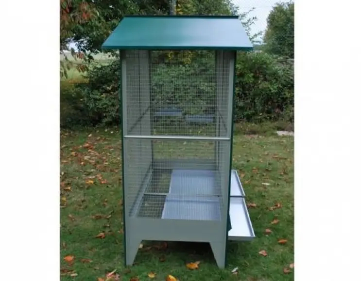 Rectangular aviary size cm. 150x80x200 h.