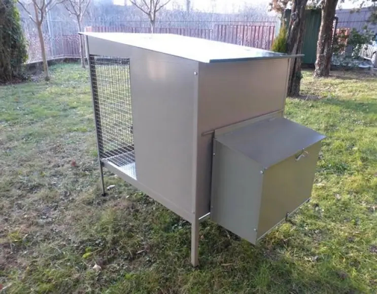 Chicken coop cm 75x100x110h.