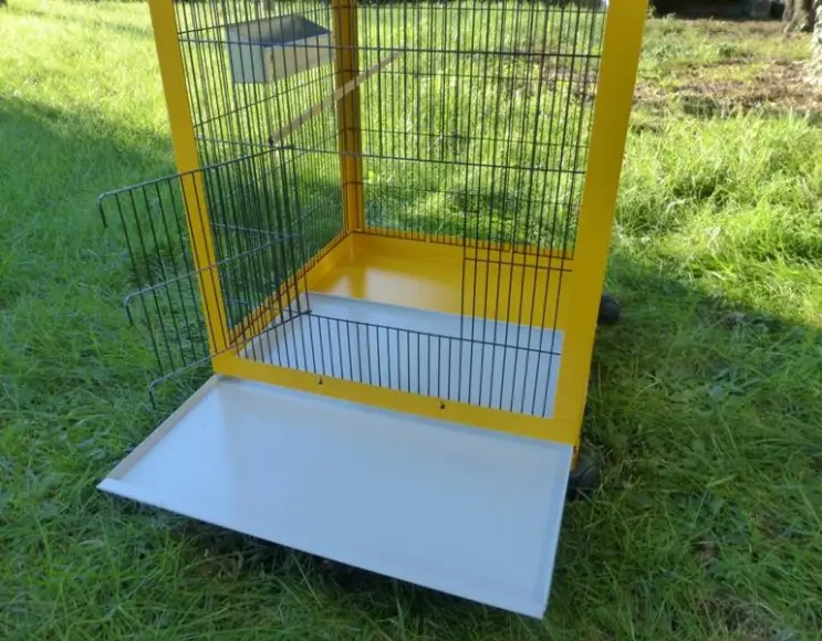 Indoor aviary cage cm 50x50x100 h.
