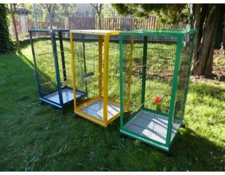 Indoor aviary cage cm 50x50x100 h.