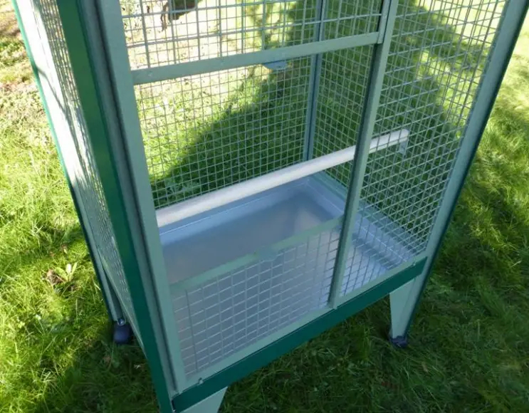 Cage for parrots cm 74x54x155 h.