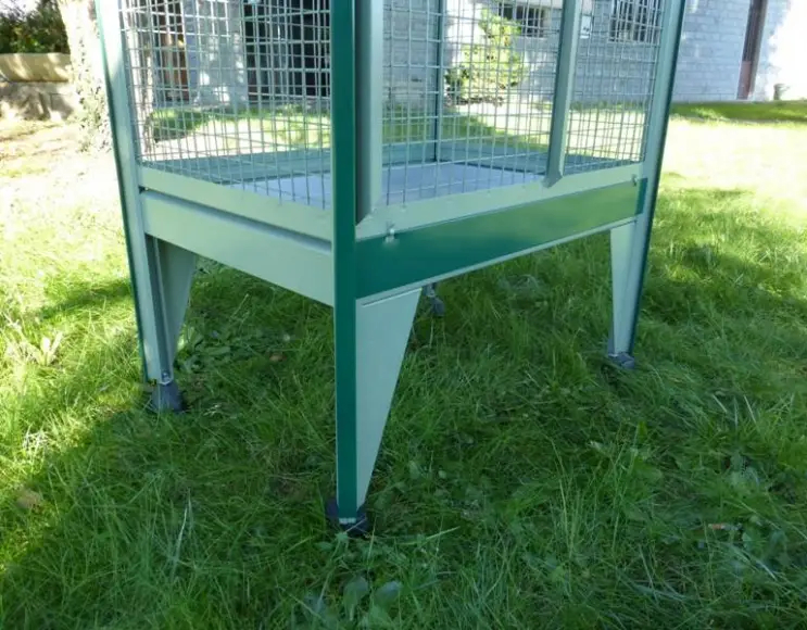 Cage for parrots cm 74x54x155 h.