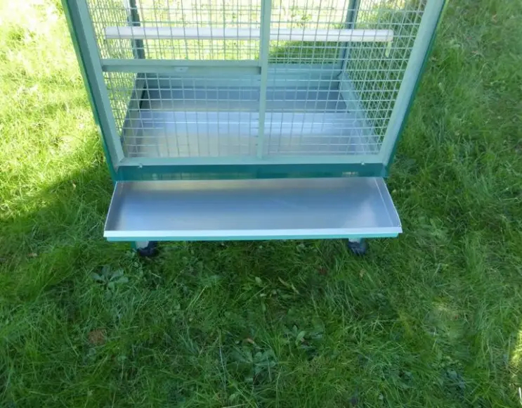 Cage for parrots cm 74x54x155 h.