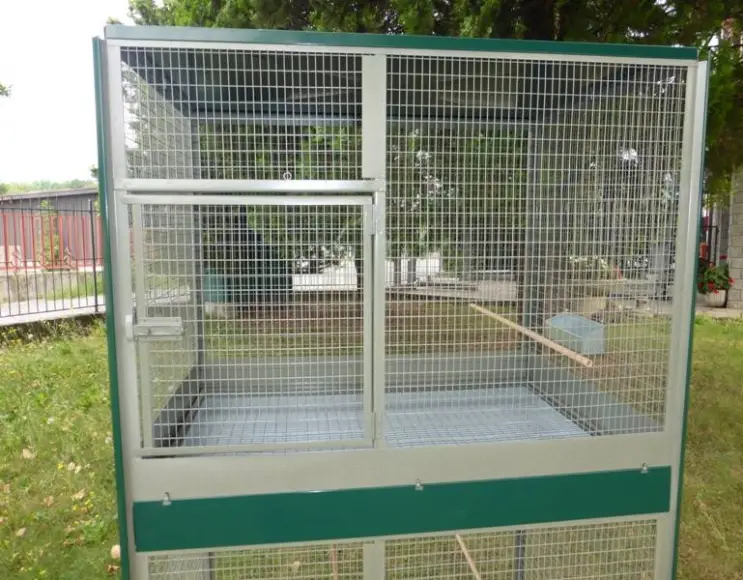 Indoor aviary cage for birds cm 105x75x180 h. split horizontally