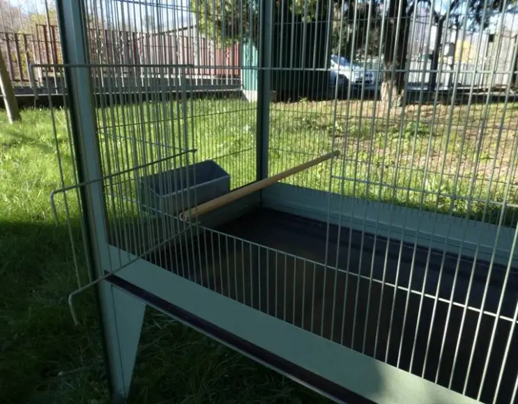 Indoor aviary cage cm 74x54x155 h.