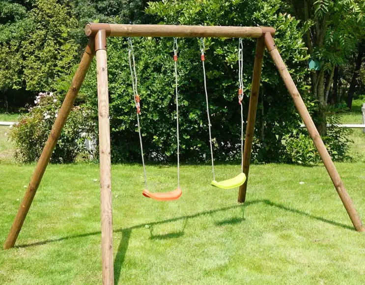 Trilli model two-seater swing