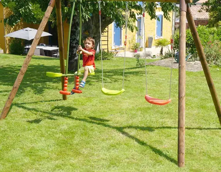 Ariel set: 2 swings + horse