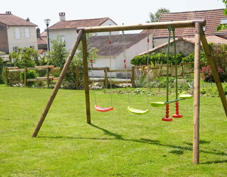 Ariel set: 2 swings + horse
