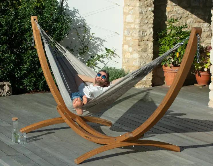 WOODEN STAND FOR HAMMOCKS