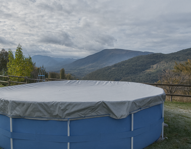 PVC ROUND POOL COVER 400 GR/M2 WITH EYELETS